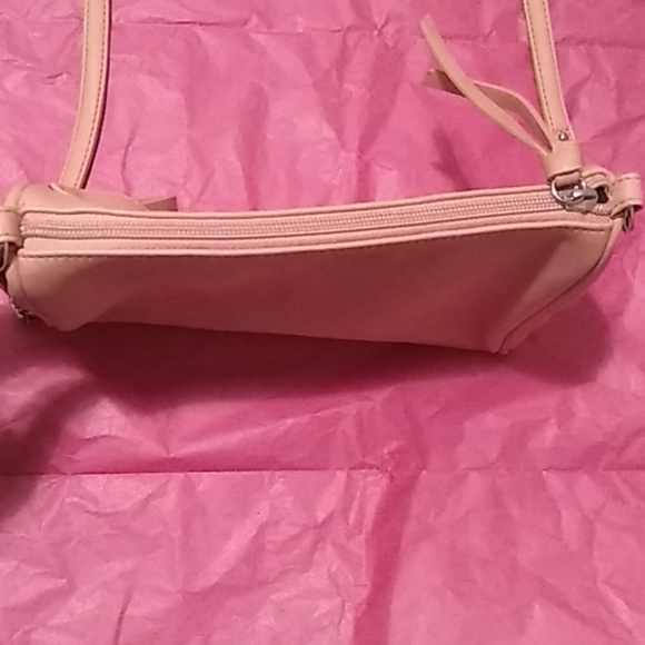 Bags - Picture 4 of 8